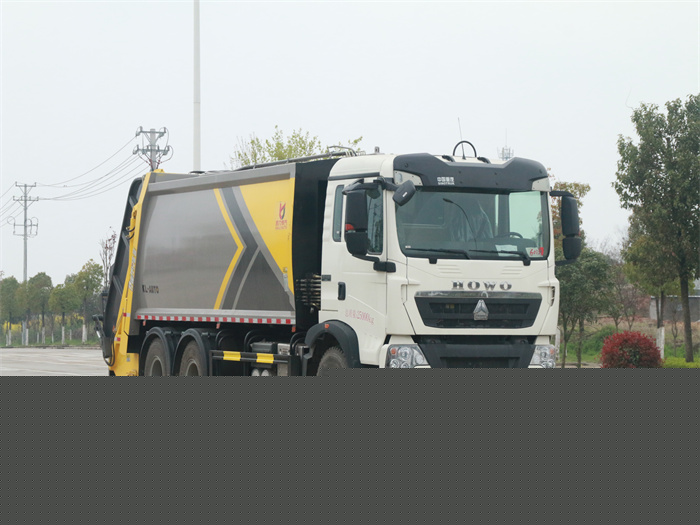 國六重汽豪沃后雙橋20方壓縮垃圾車